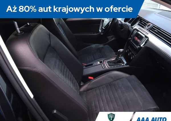 Volkswagen Passat cena 57000 przebieg: 227610, rok produkcji 2016 z Iwonicz-Zdrój małe 154